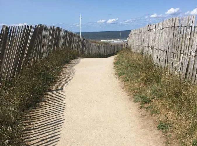 T2 Jardinet, Acces Direct * Cabourg