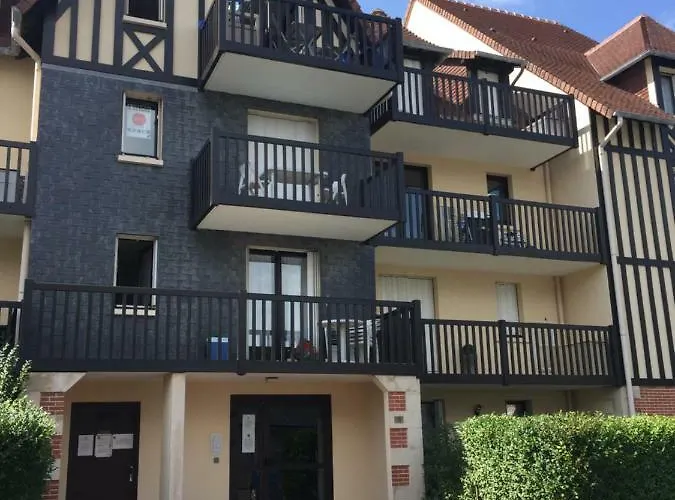 Apartmán T2 Jardinet, Acces Direct Cabourg